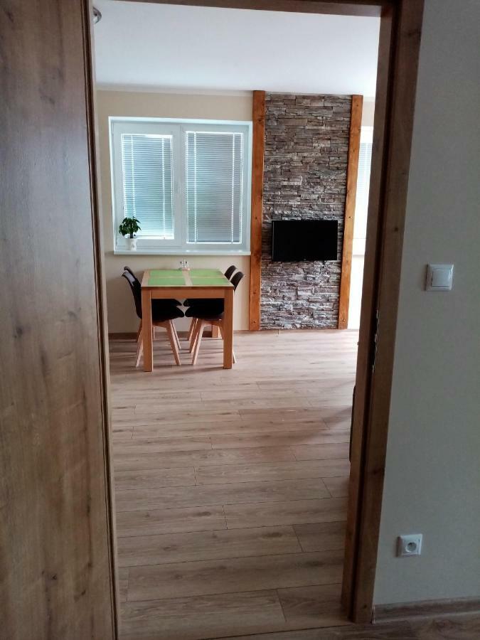 Elejan Leilighet Bešeňová Eksteriør bilde