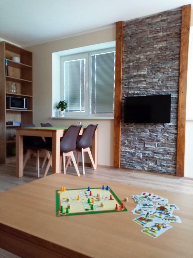 Elejan Leilighet Bešeňová Eksteriør bilde